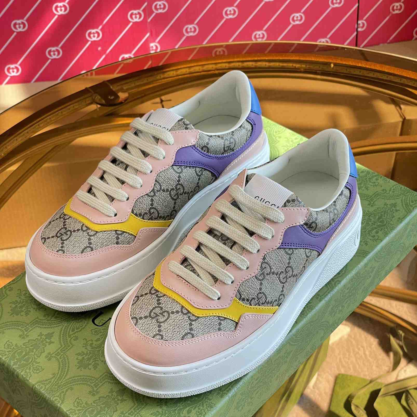 Gucci Women's GG Sneaker - DesignerGu