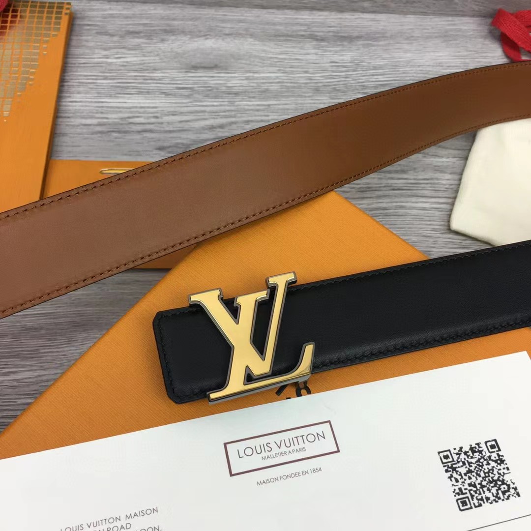 Louis Vuitton Rays 40mm Reversible Belt   M0630U - DesignerGu