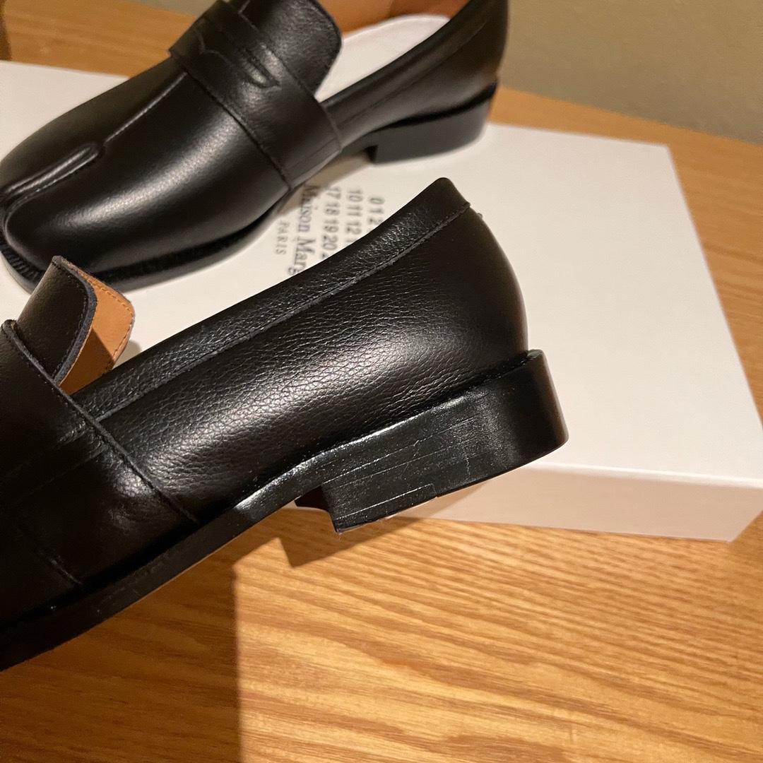 Maison Margiela Tabi Loafers - DesignerGu