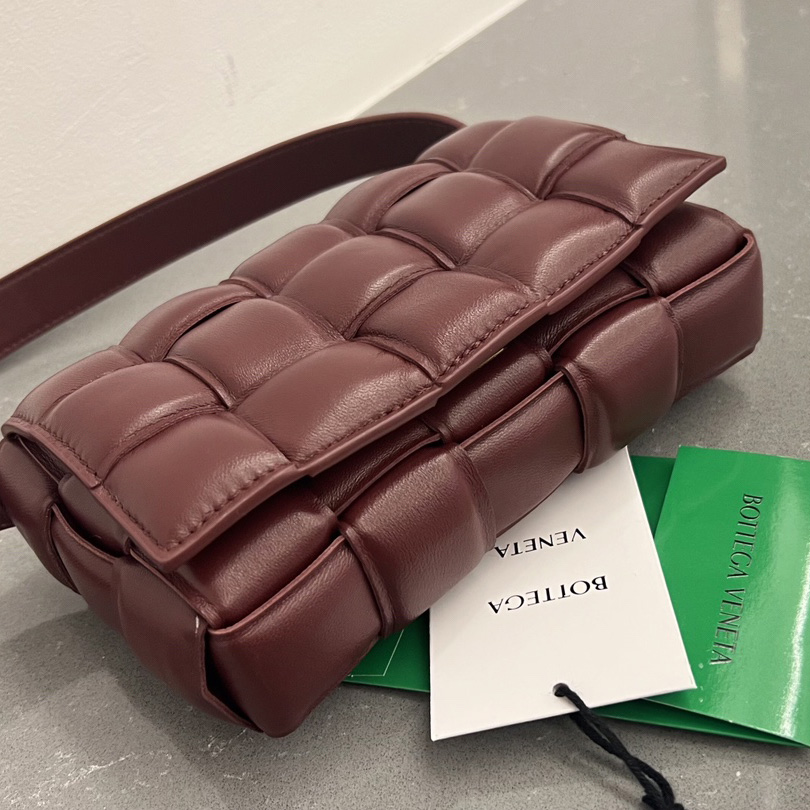 Bottega Veneta Small Padded Cassette - DesignerGu