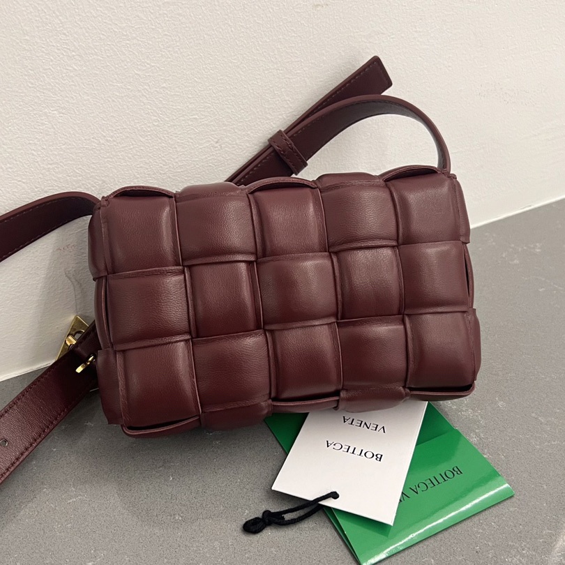 Bottega Veneta Small Padded Cassette - DesignerGu