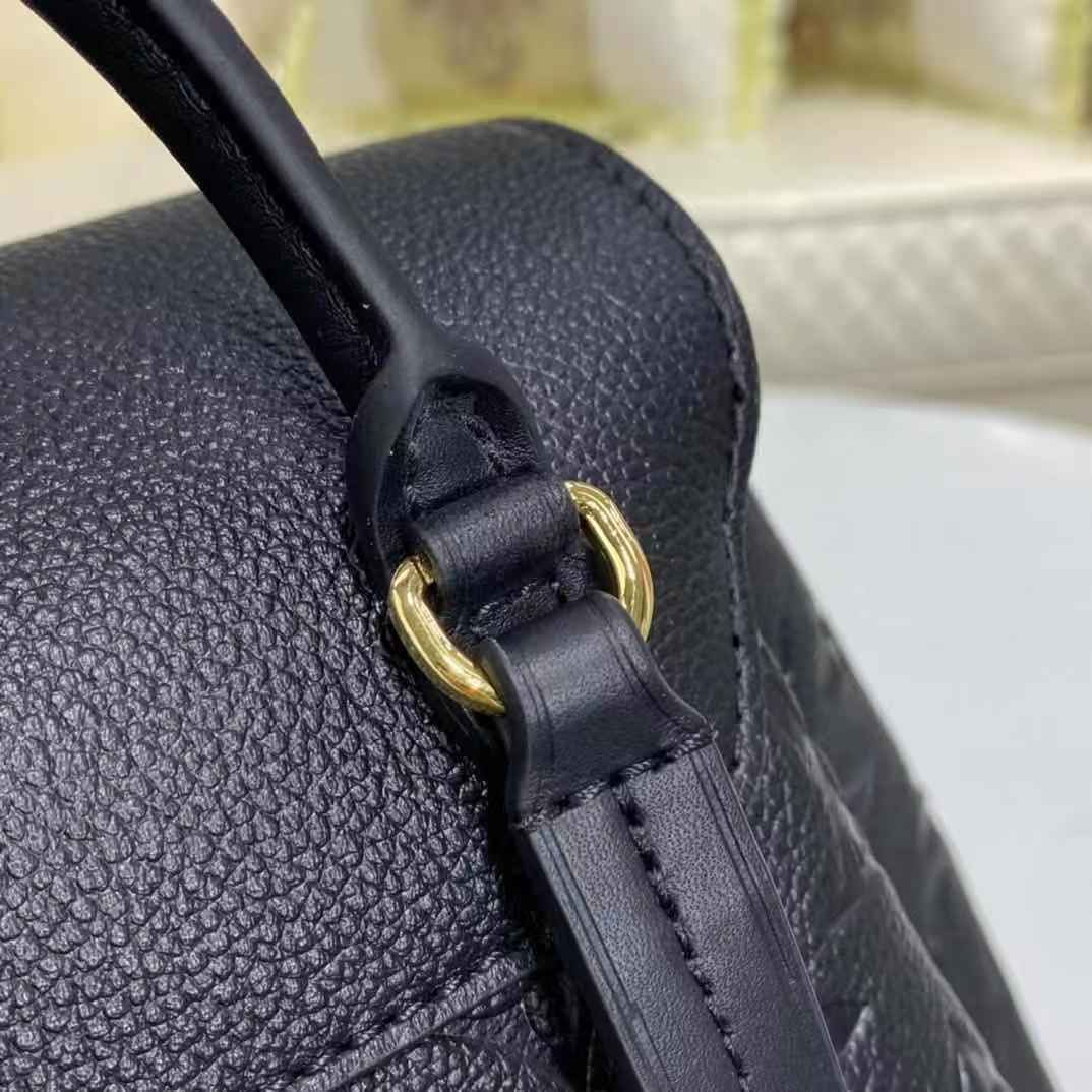 Louis Vuitton Montsouris Backpack (27.5-33-14cm)  M45205 - DesignerGu