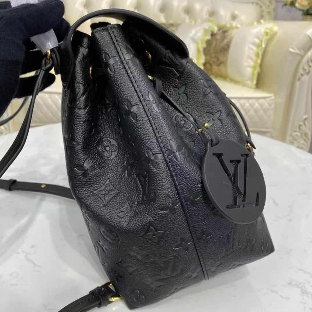 Louis Vuitton Montsouris Backpack (27.5-33-14cm)  M45205 - DesignerGu