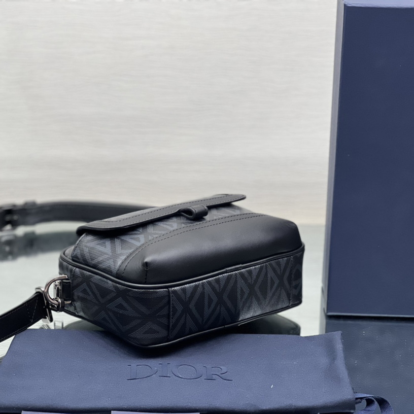 Dior Hit The Road Messenger Pouch(20.5-15-7 cm) - DesignerGu