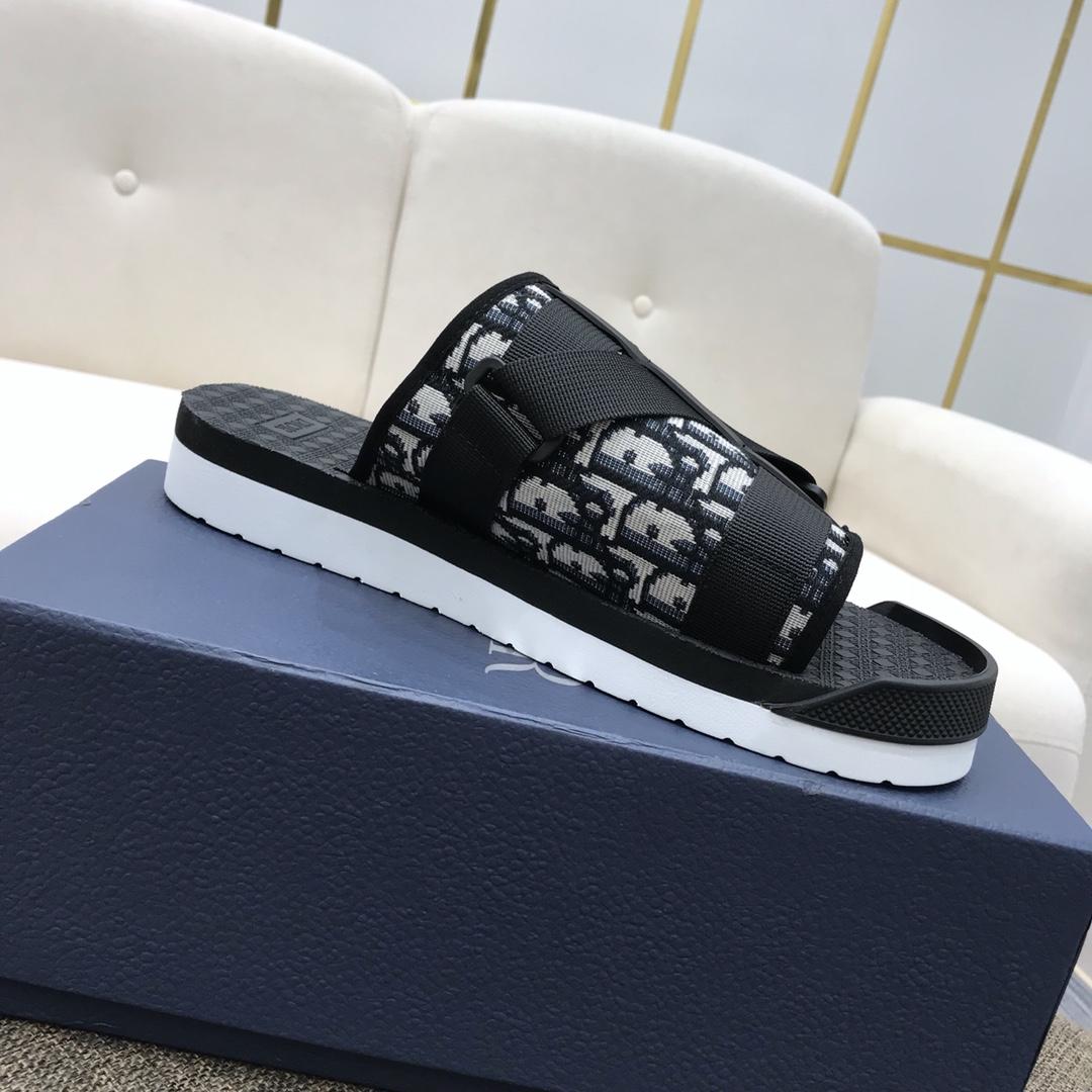 Dior D-Wander Slide  - DesignerGu