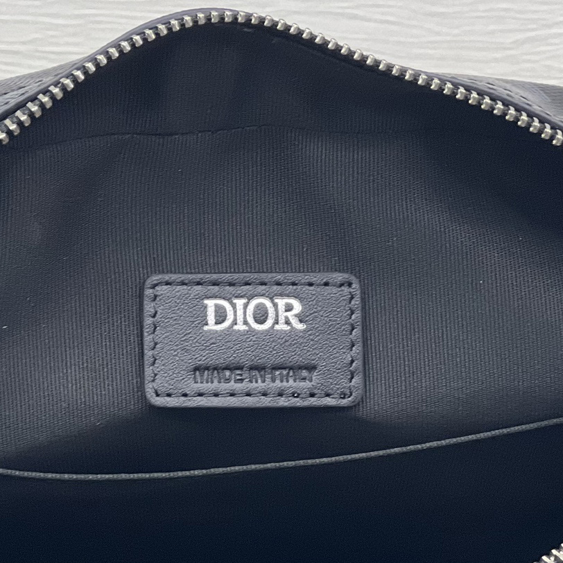 Dior Hit The Road Messenger Bag (26-21-8 cm) - DesignerGu