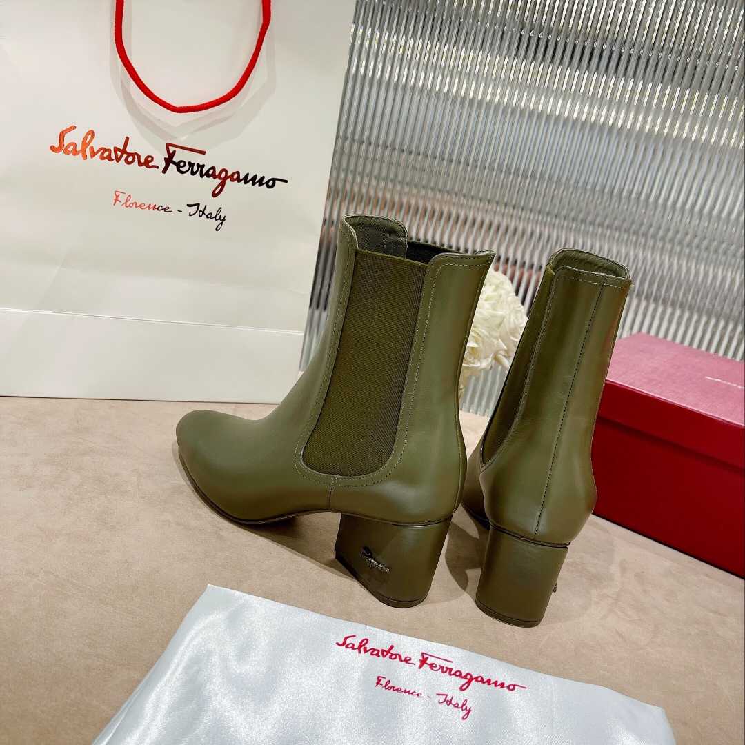 Ferragamo Leather Ankle Boot - DesignerGu