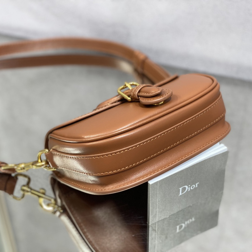 Dior Small Dior Bobby Bag(18-14-5cm) - DesignerGu