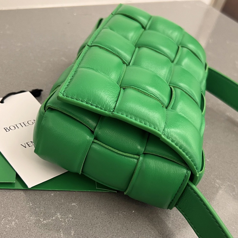 Bottega Veneta Small Padded Cassette - DesignerGu