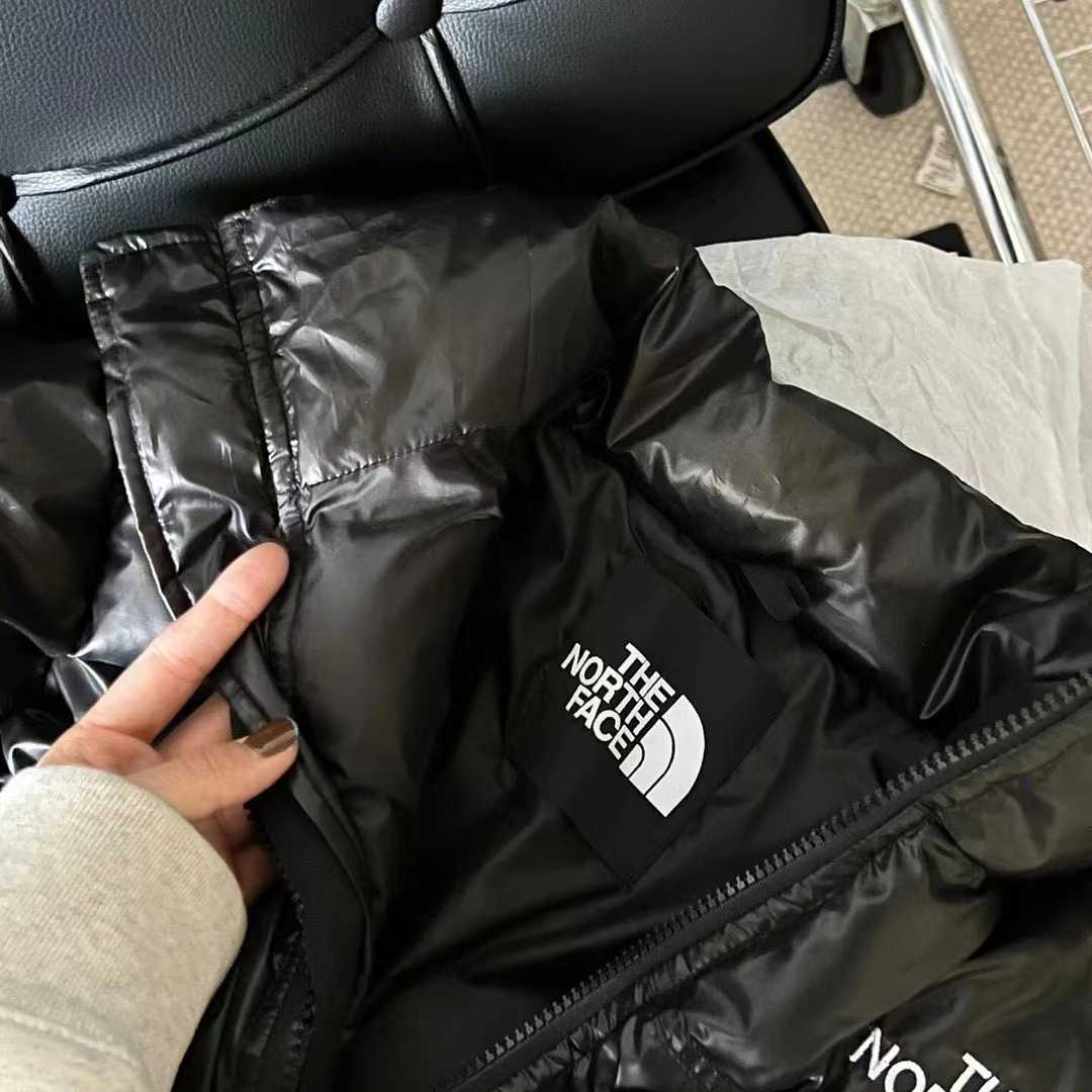 The North Face Short Down Jacket - DesignerGu