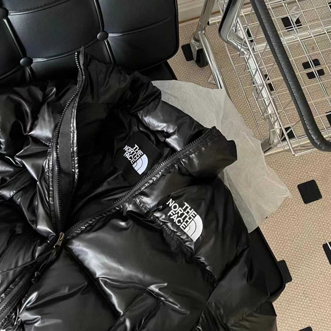 The North Face Short Down Jacket - DesignerGu