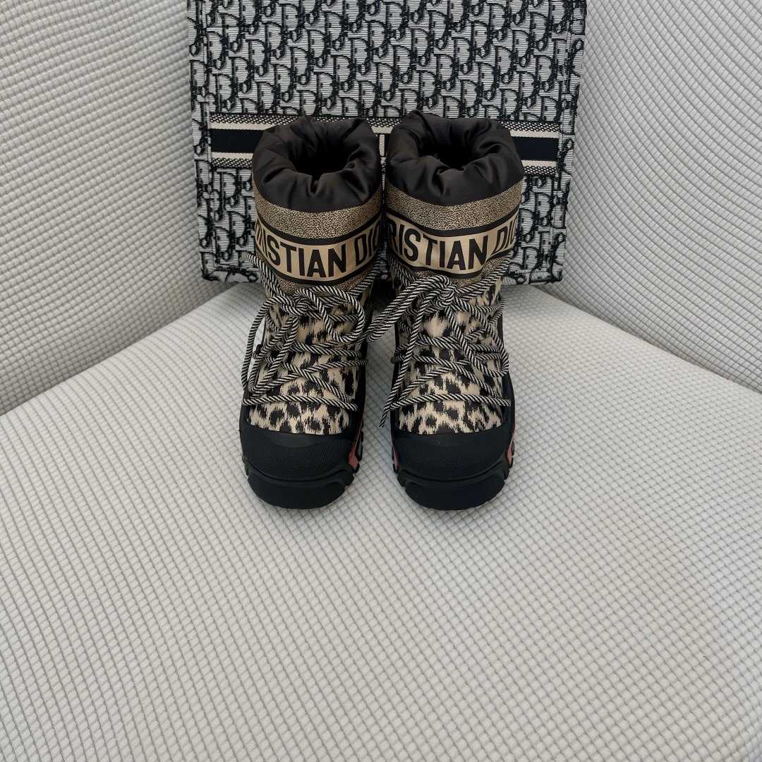 Dior Dioralps Snow Ankle Boot - DesignerGu