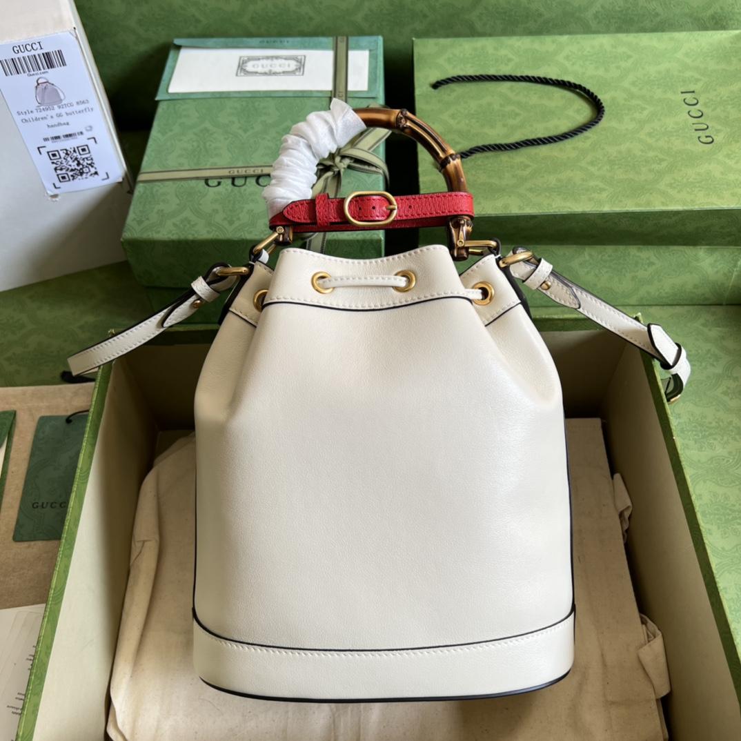 Gucci Diana Small Bucket Bag (23.5-38-10.5cm) - DesignerGu