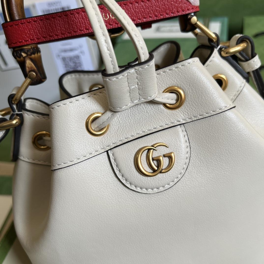 Gucci Diana Small Bucket Bag (23.5-38-10.5cm) - DesignerGu