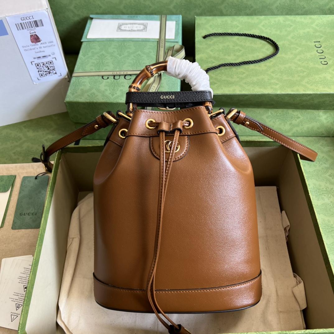 Gucci Diana Small Bucket Bag (23.5-38-10.5cm) - DesignerGu