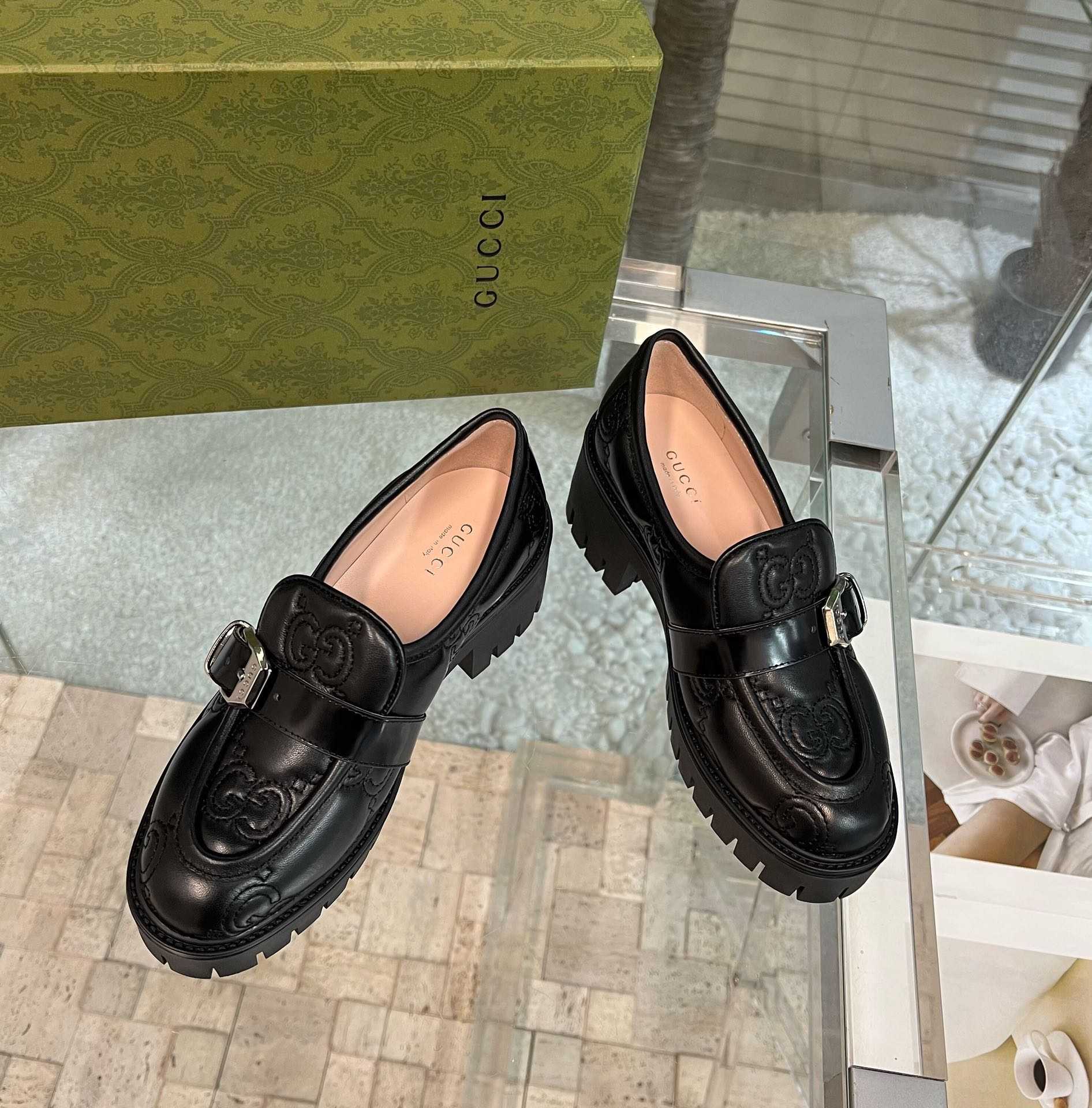 Gucci Women's GG Matelassé Shoe - DesignerGu