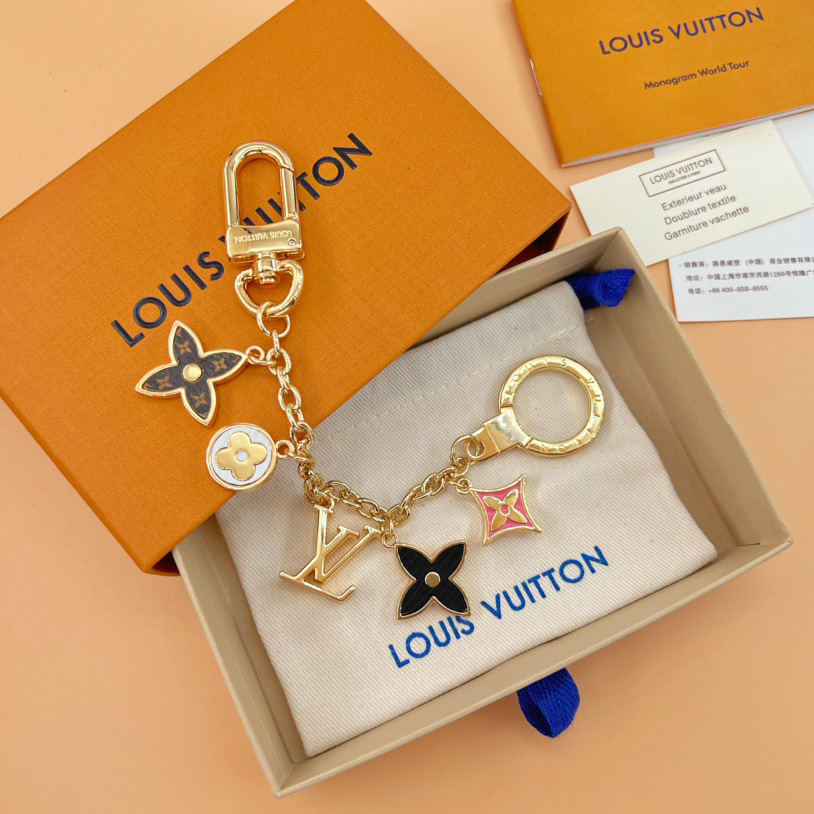 Louis Vuitton Spring Street Chain Bag Charm   M68999 - DesignerGu