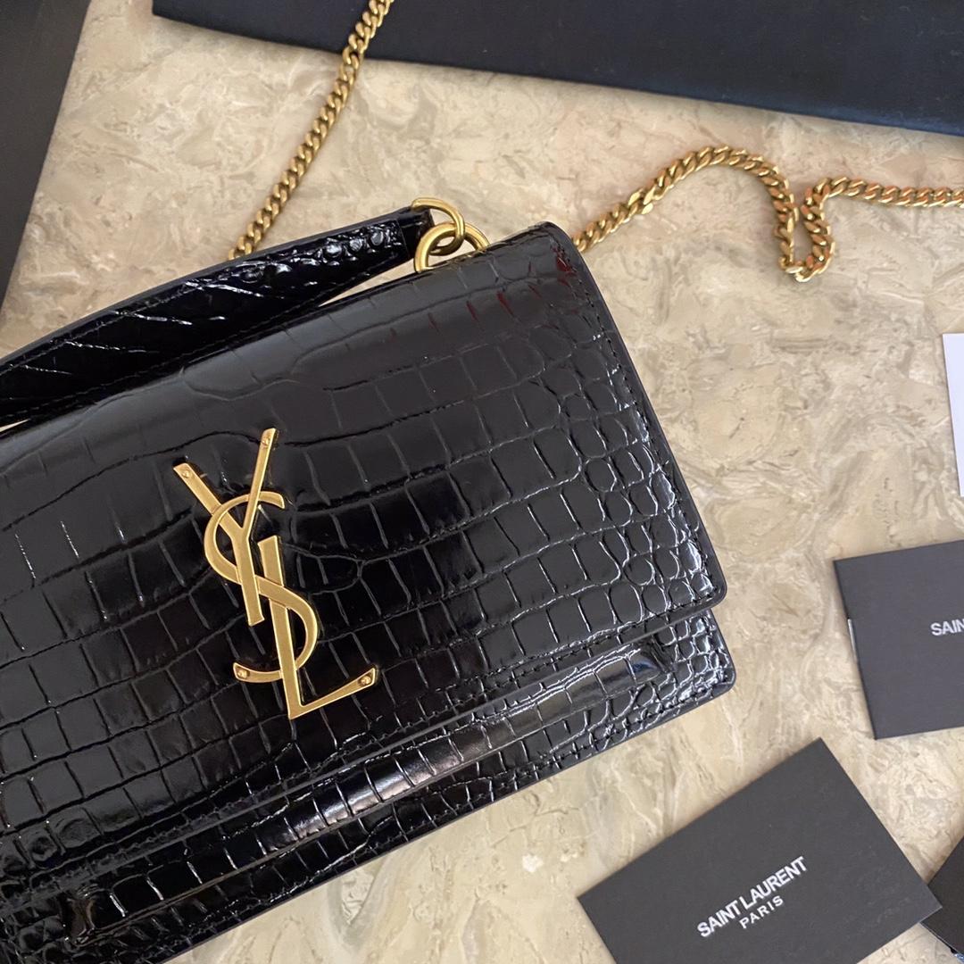 Saint Laurent Sunset Chain Wallet In Crocodile-Embossed Shiny Leather - DesignerGu