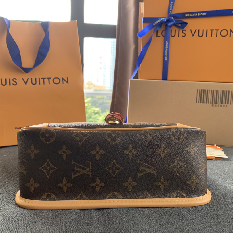 Louis Vuitton Diane(25-9-15cm)   M45985 - DesignerGu