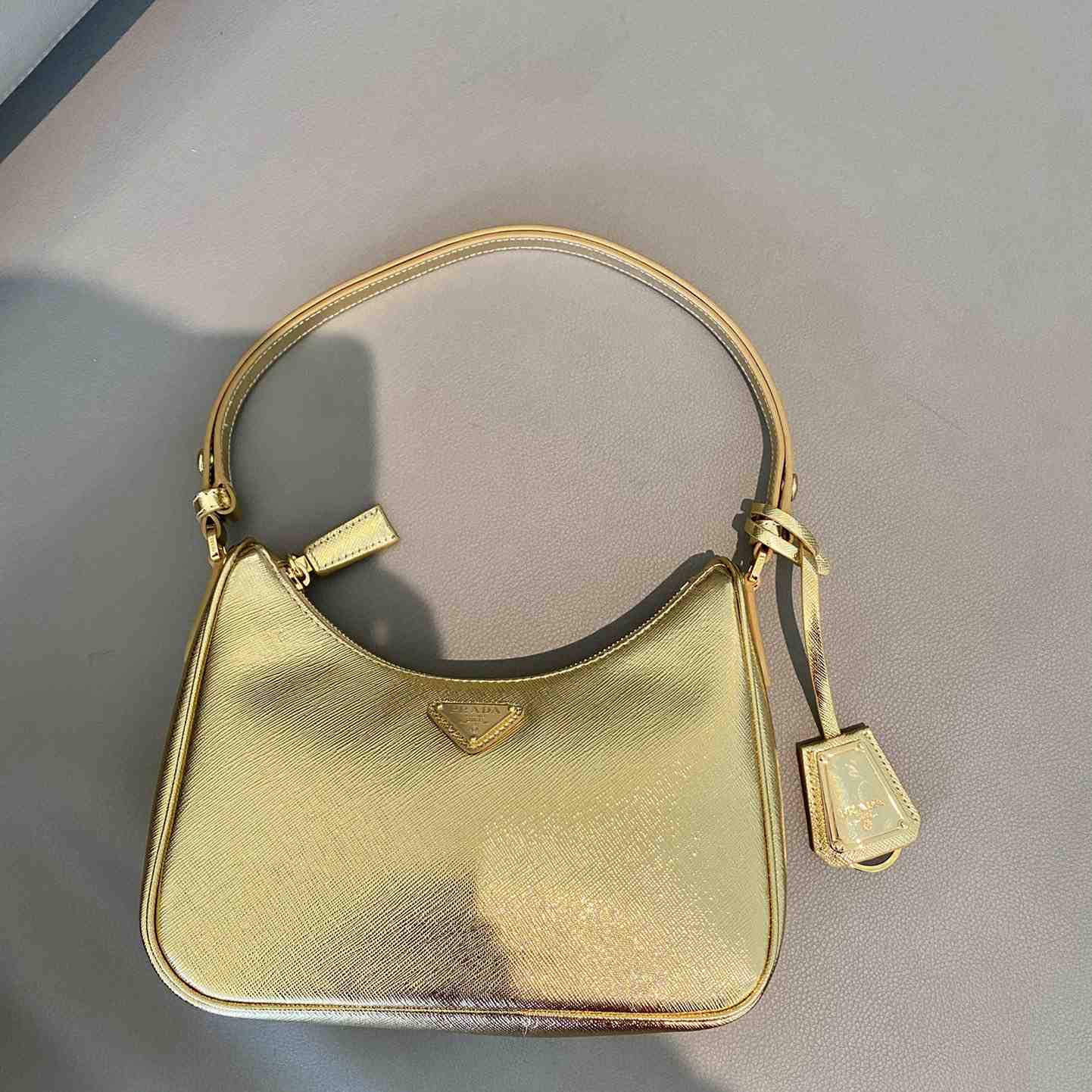 Prada Saffiano Leather Mini Bag(23-17-6.5cm) - DesignerGu