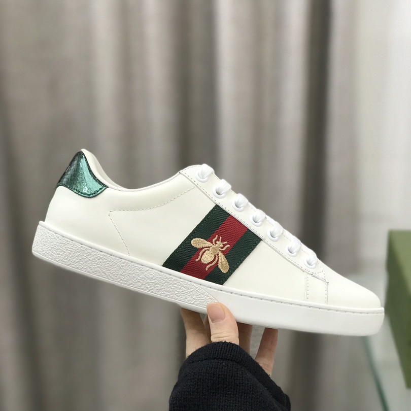 Gucci Ace Sneaker With Bee - DesignerGu