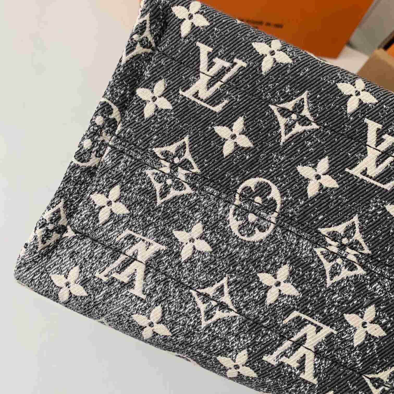 Louis Vuitton OnTheGo MM(35-27-14cm) - DesignerGu