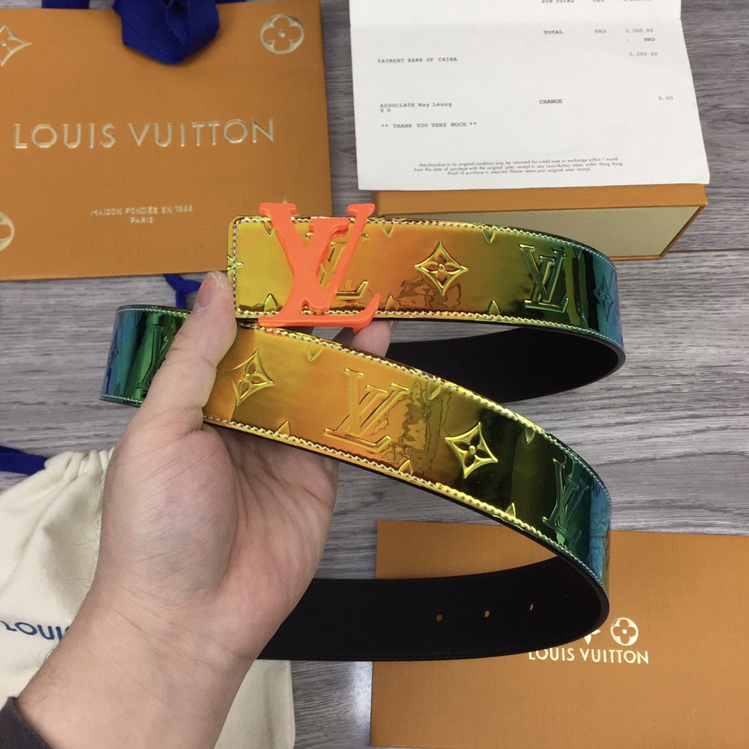 Louis Vuitton 40MM Reversible Belt - DesignerGu