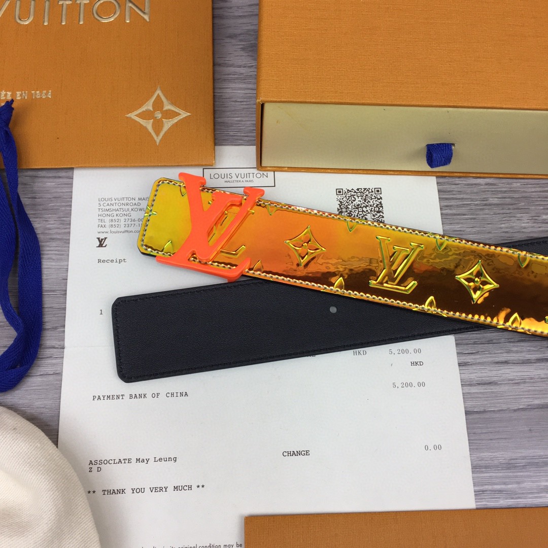 Louis Vuitton 40MM Reversible Belt - DesignerGu