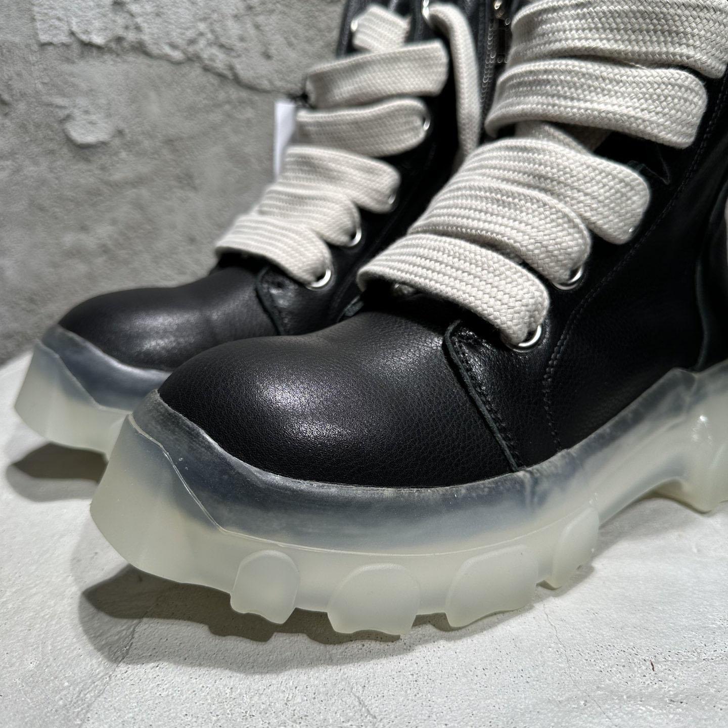 Rick Owens Beatle Lace Up Boots In Black - DesignerGu