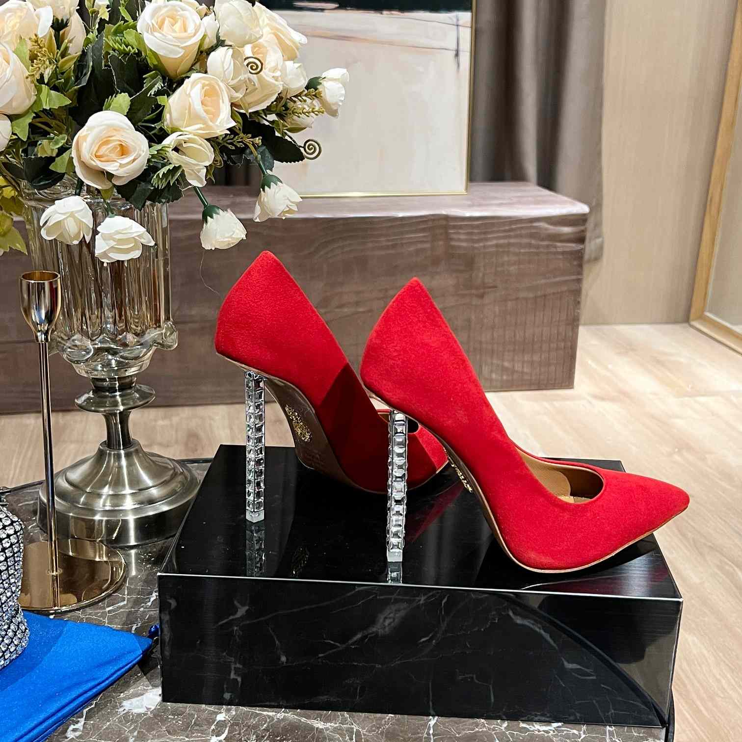 Aquazzura Pump  - DesignerGu