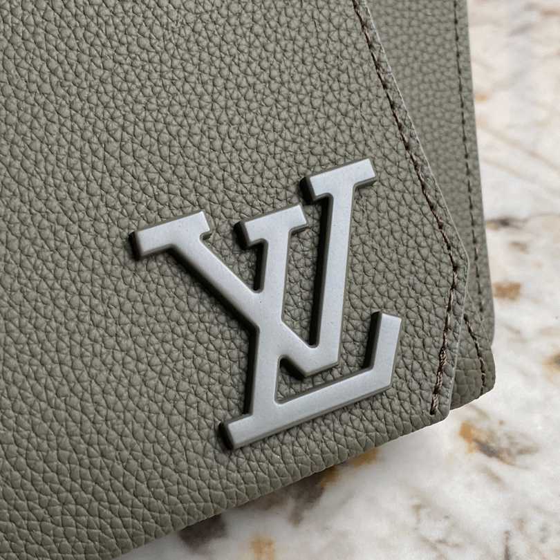 Louis Vuitton Sling Bag(30-16-3cm)   M21364 - DesignerGu