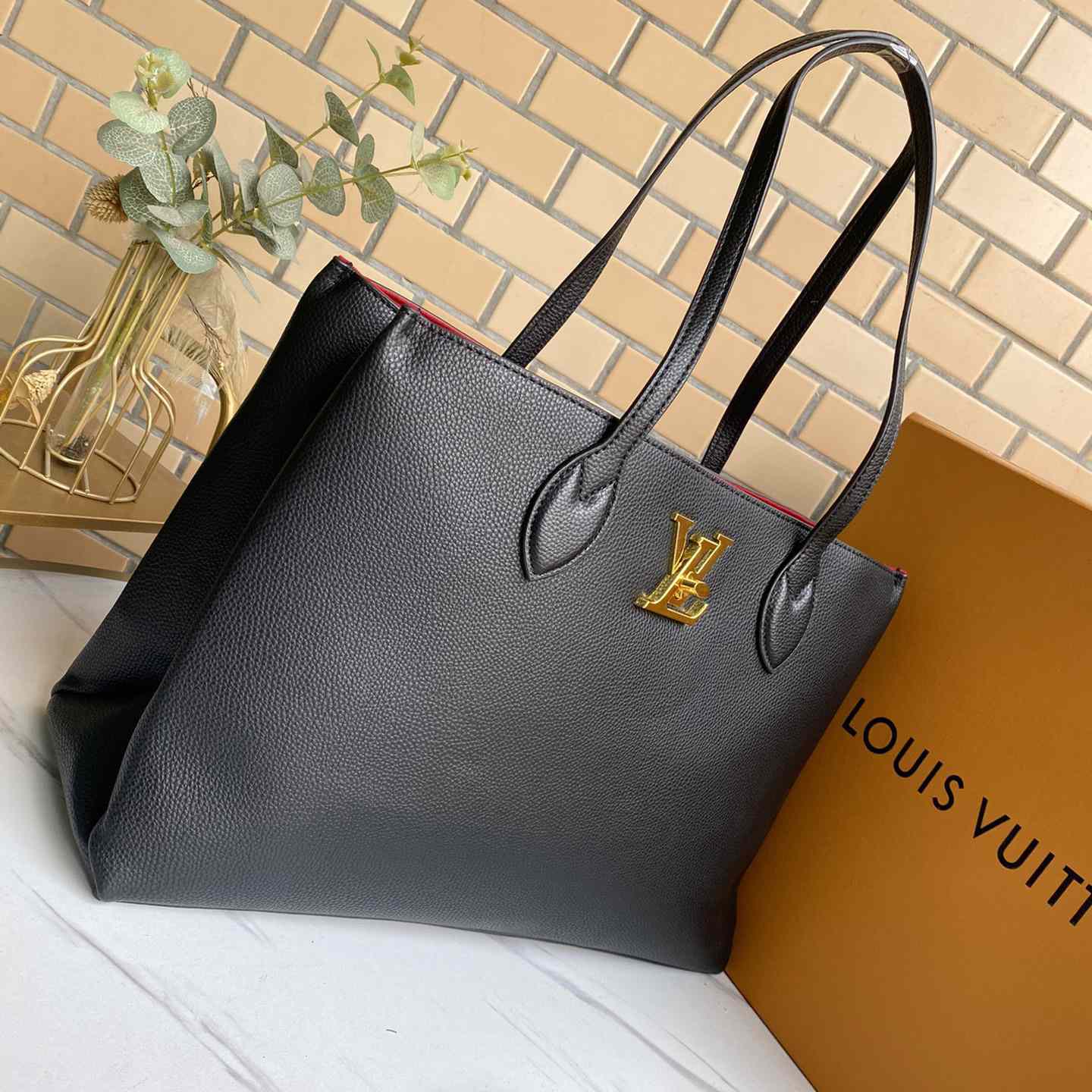 Louis Vuitton Lockme Shopper(42-28-15cm)   M57345 - DesignerGu