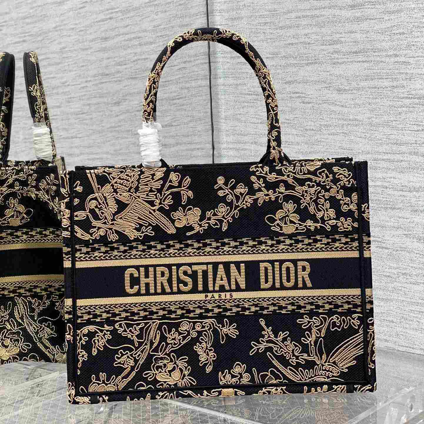 Dior Medium Dior Book Tote(36-18-28cm) - DesignerGu