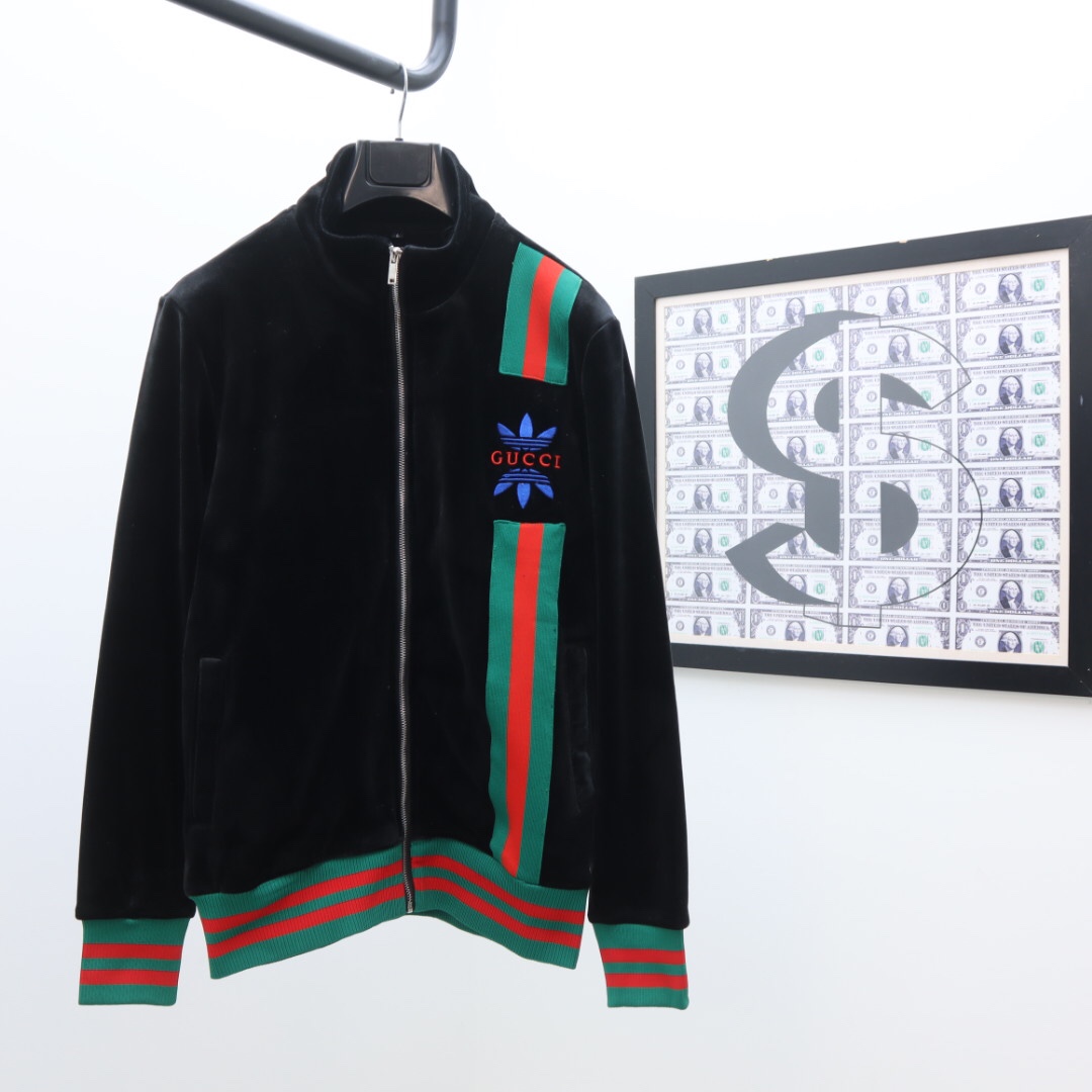 Gucci Zip Jacket & Jogging Pants - DesignerGu