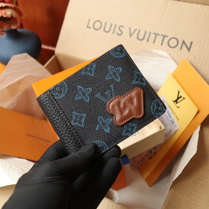 Louis Vuitton Slender Wallet (11-8.5-2cm)   M81821 - DesignerGu