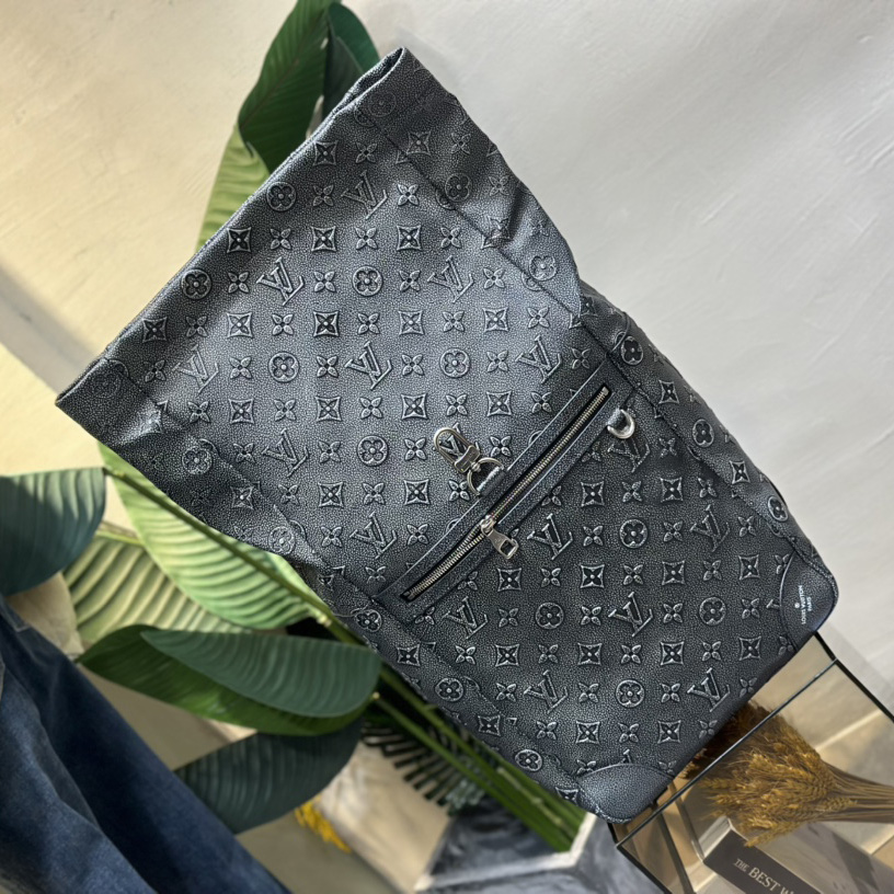 Louis Vuitton Roll Top Backpack (29-42-15cm)  M21359 - DesignerGu