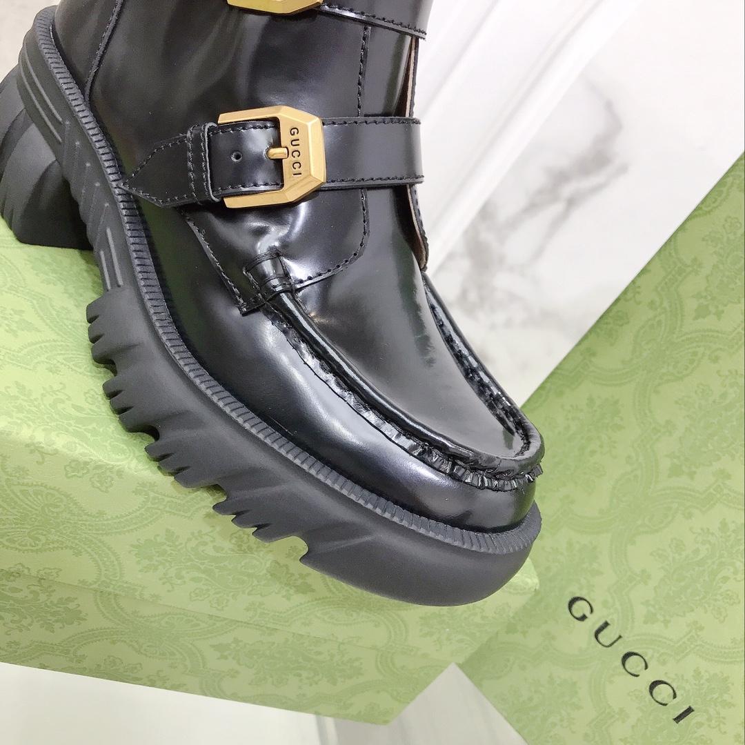 Gucci Women's Black Leather Ankle Boots - DesignerGu