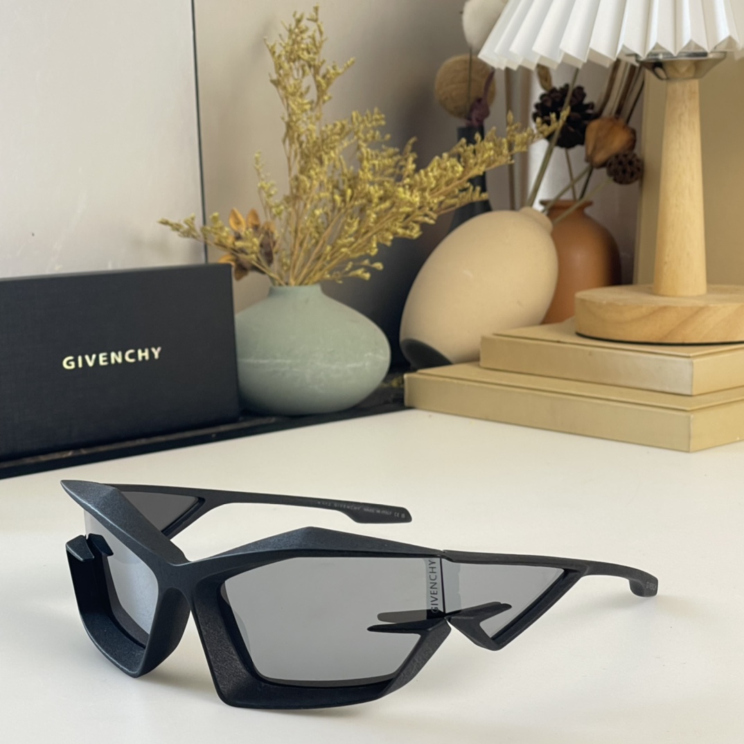 Givenchy Giv Cut sunglasses In Nylon       GV40049  - DesignerGu