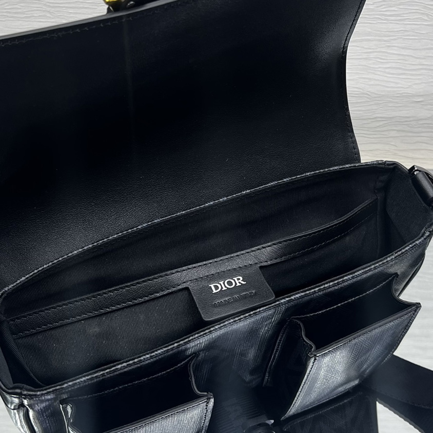 Dior Hit The Road Bag With Strap - DesignerGu