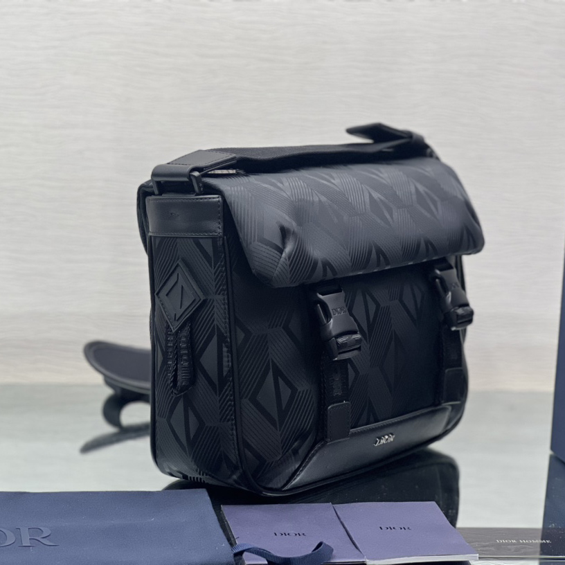 Dior Explorer Messenger Bag - DesignerGu