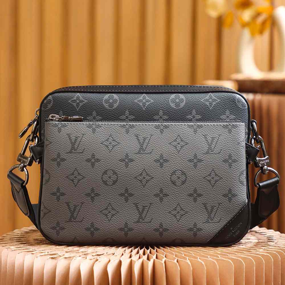 Louis Vuitton Trio Messenger Bag (25*18.5*7cm)     M69443 - DesignerGu