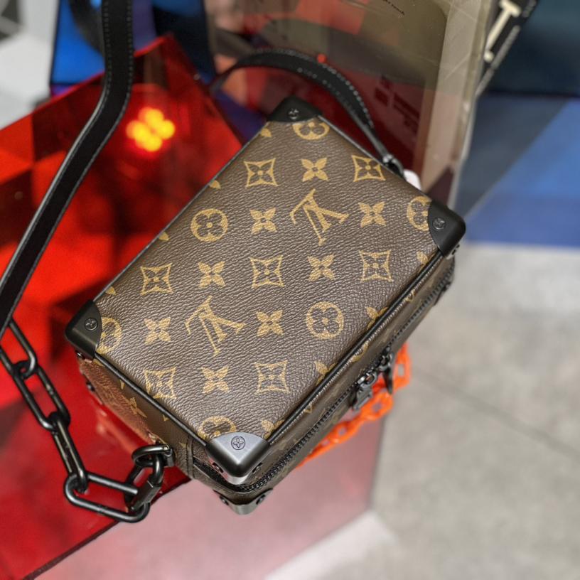 Louis Vuitton Mini Soft Trunk(18.5-13-8cm)   M44480 - DesignerGu