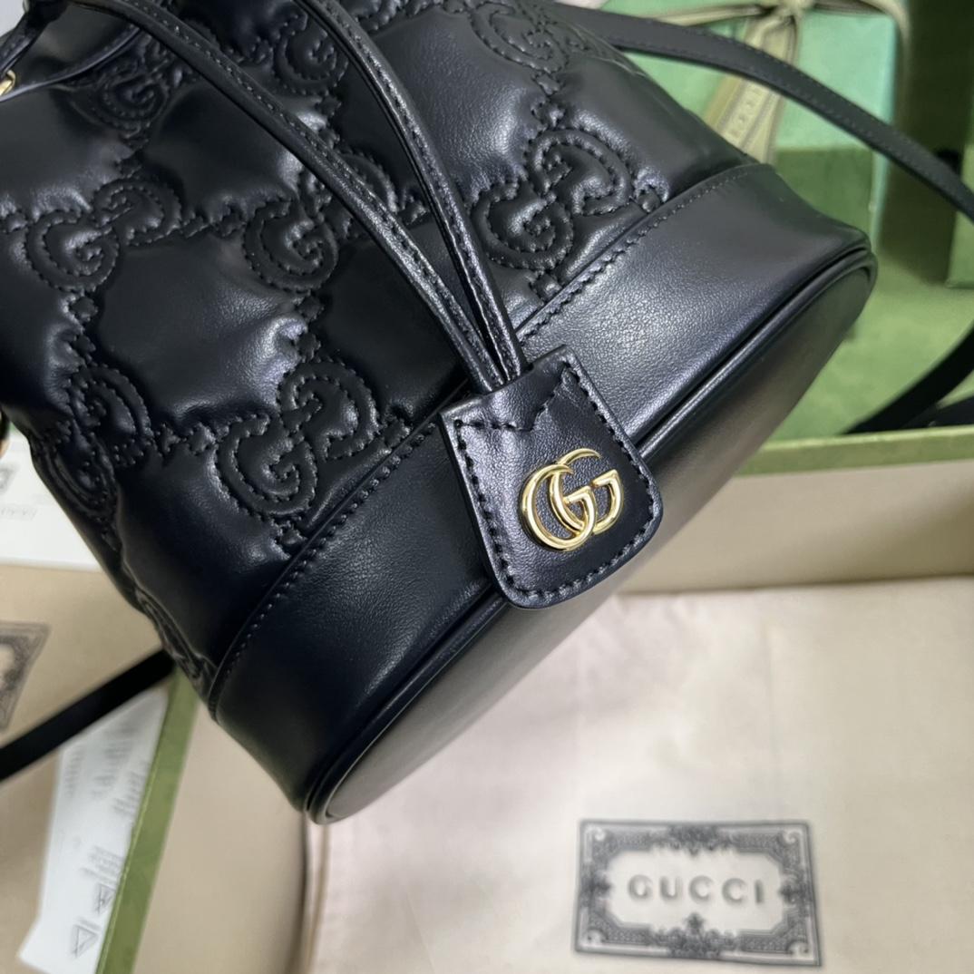 Gucci GG Matelassé Bucket Bag (17*20*10cm) - DesignerGu