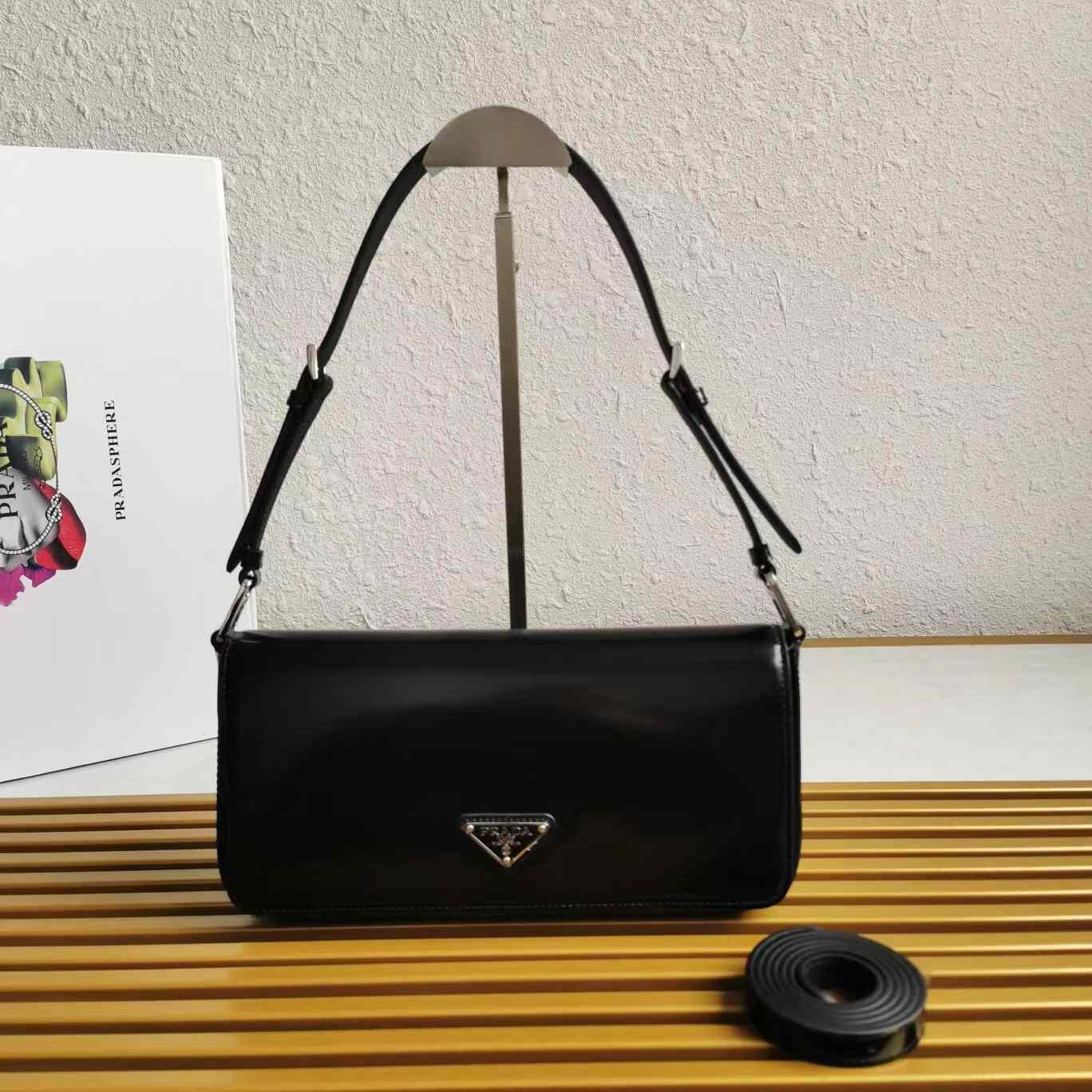 Prada Brushed Leather Prada Femme Bag - DesignerGu