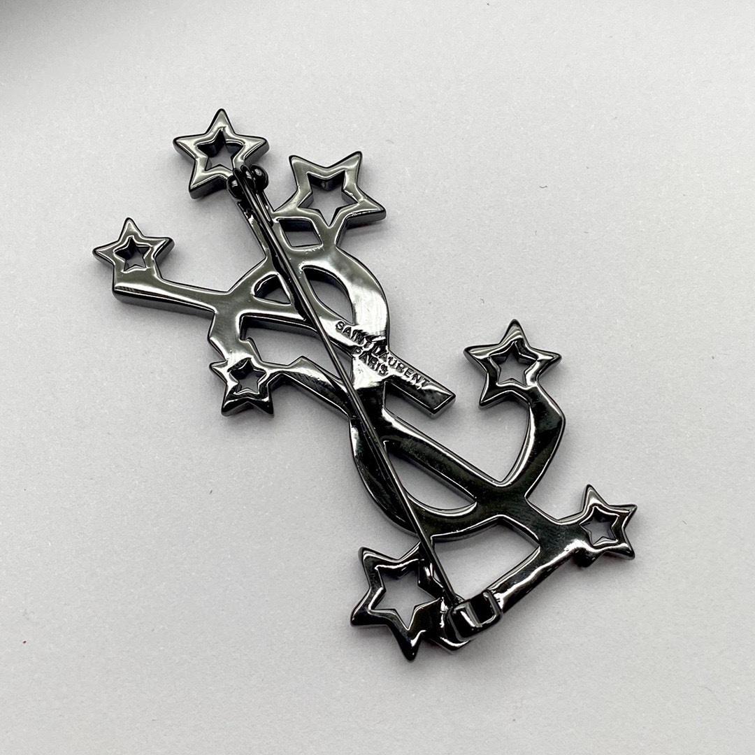 Saint Laurent YSL Logo Brooch - DesignerGu