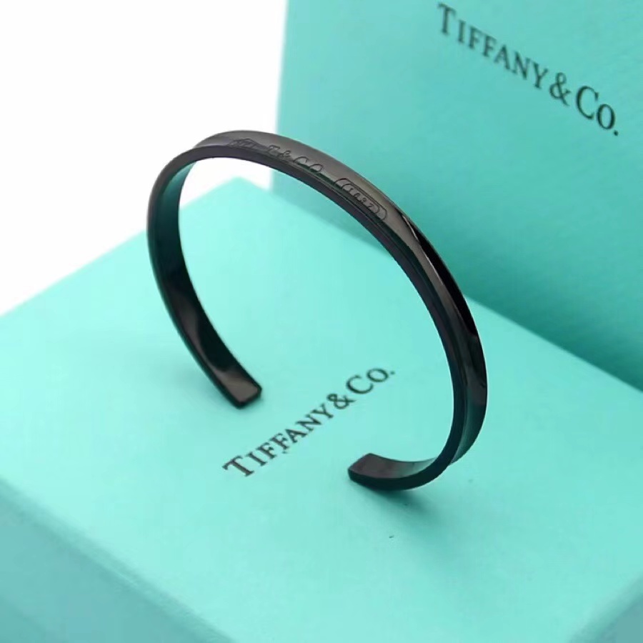 Tiffany&CO 1837 Cuff In Silver - DesignerGu