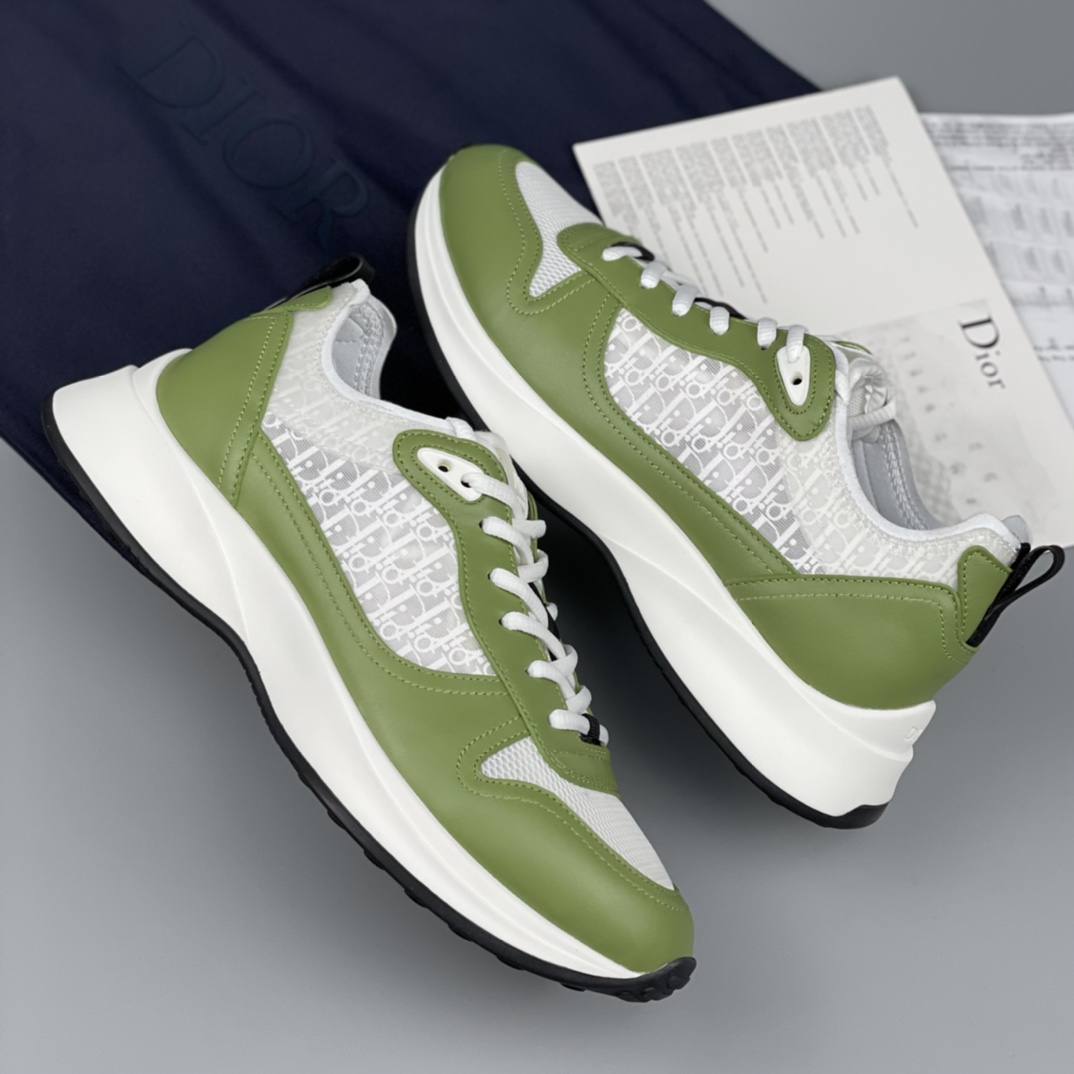 Dior B25 Runner Sneaker - DesignerGu