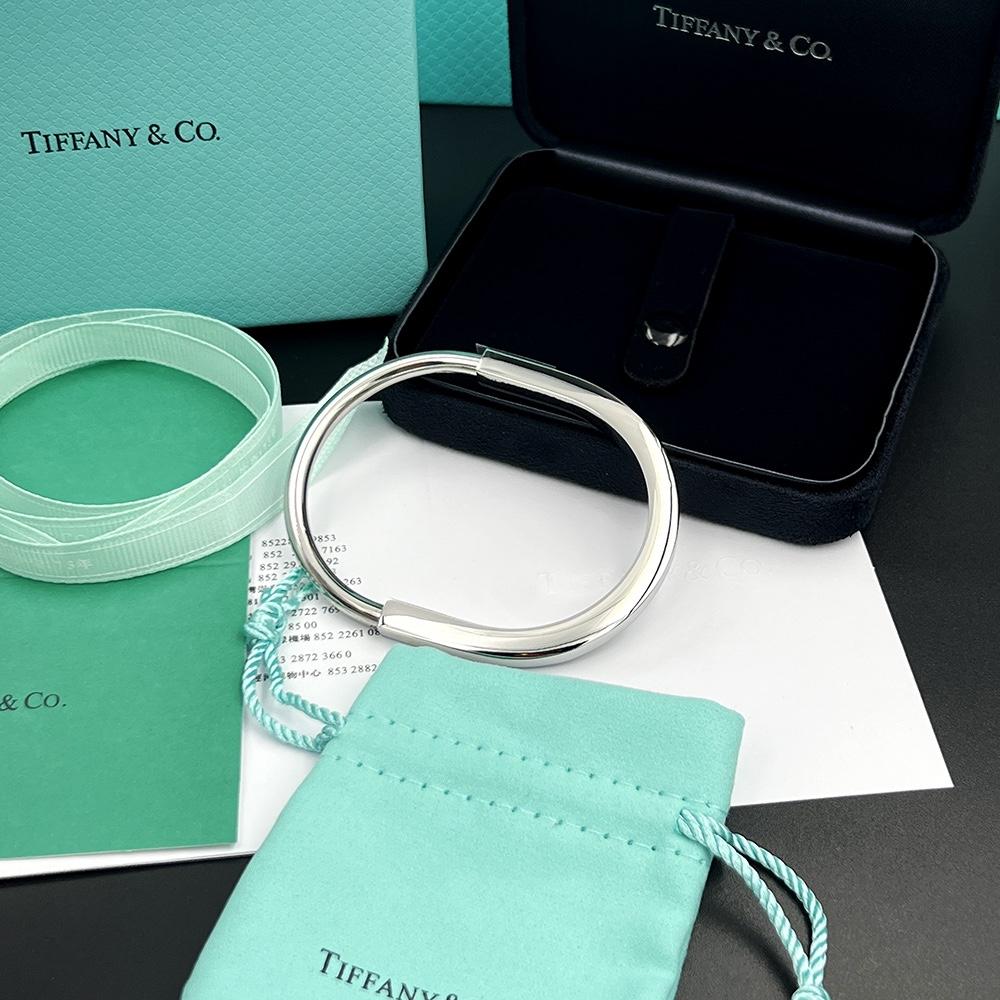 Tiffany&CO Lock Bangle In White Gold - DesignerGu