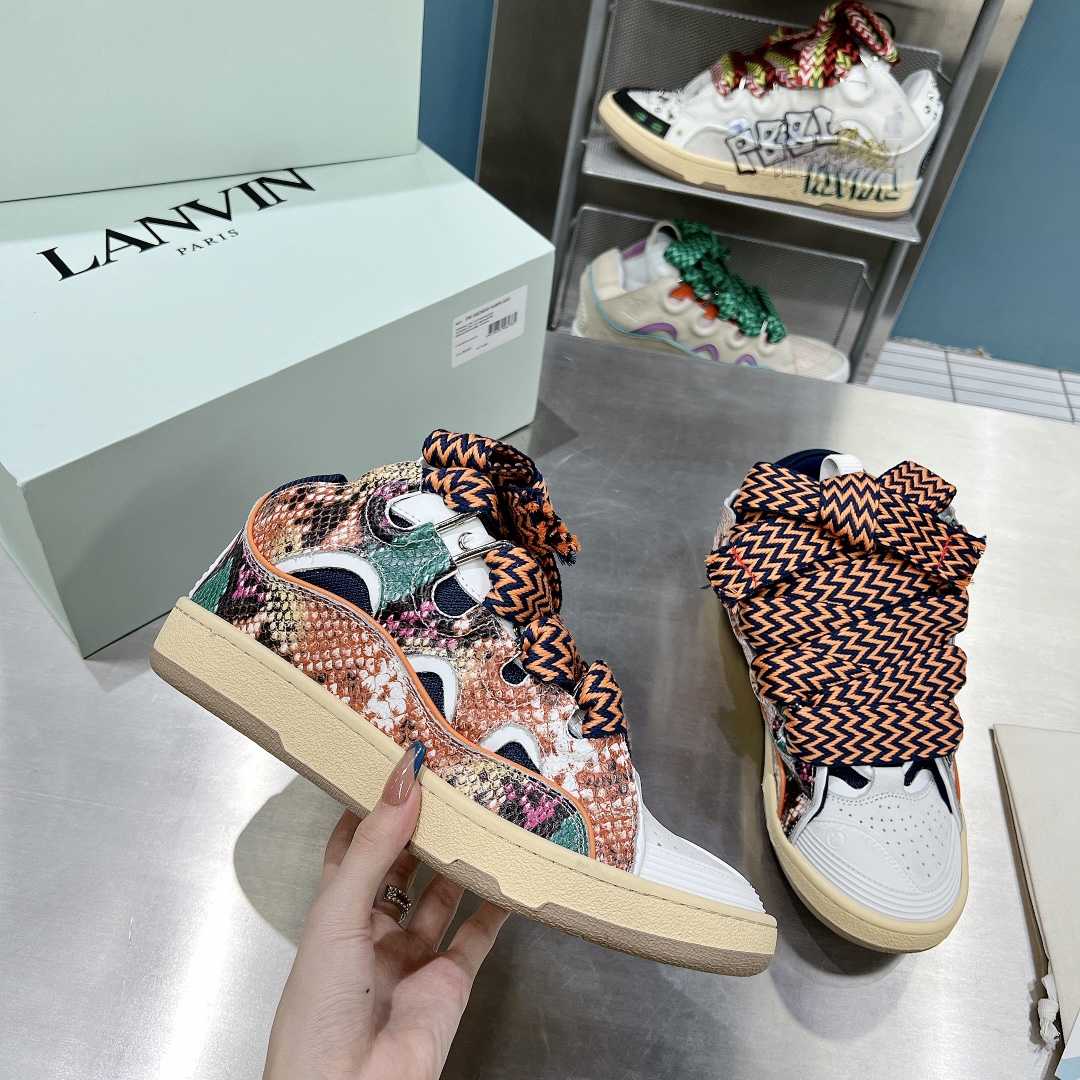 Lanvin Curb Low-Top Sneakers - DesignerGu