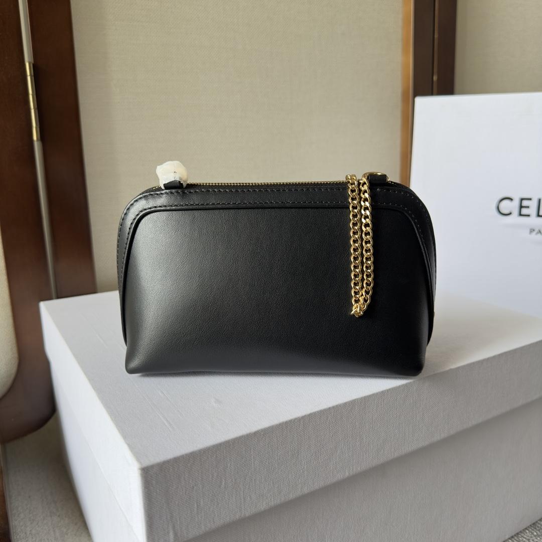 Celine Clutch On Chain Cuir Triomphe In Smooth Calfskin Black - DesignerGu